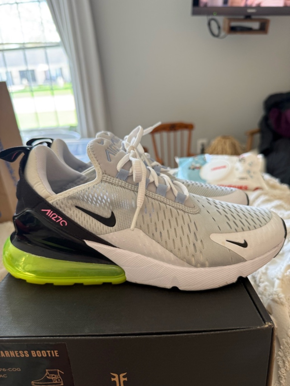 Nike Air Max 270 Grey Black Neon Green Pink Accent Sneakers - Picture 3 of 4